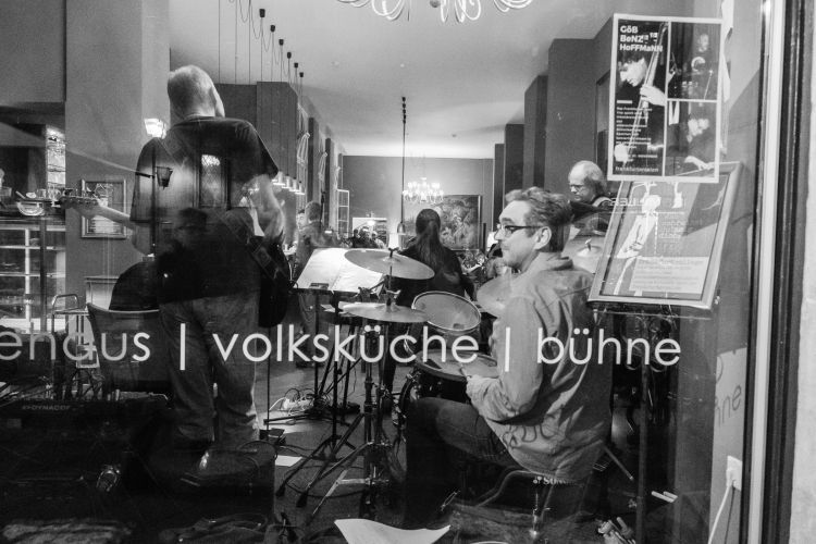 Tender Leech Live-Gig im Frankfurter Salon