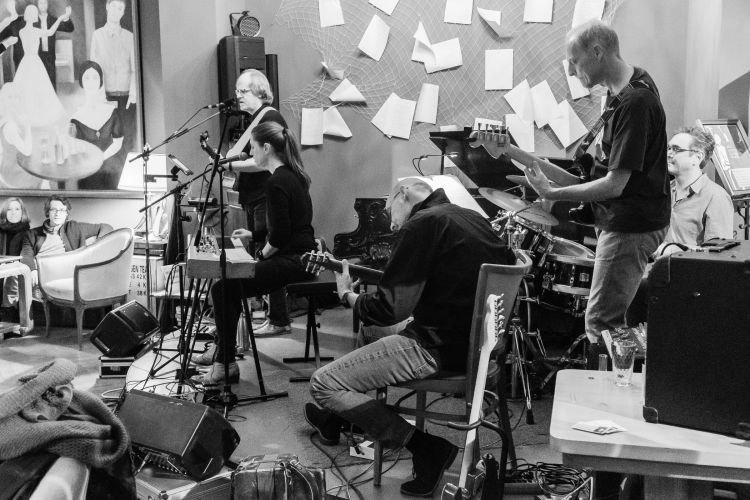 Tender Leech Live-Gig im Frankfurter Salon