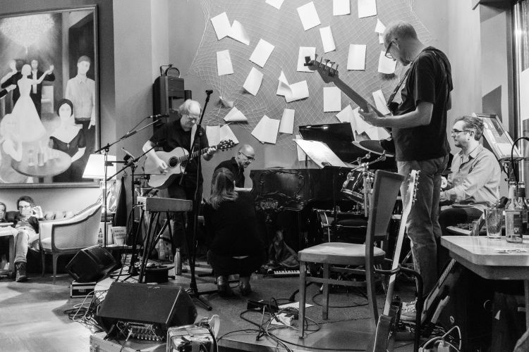 Tender Leech Live-Gig im Frankfurter Salon
